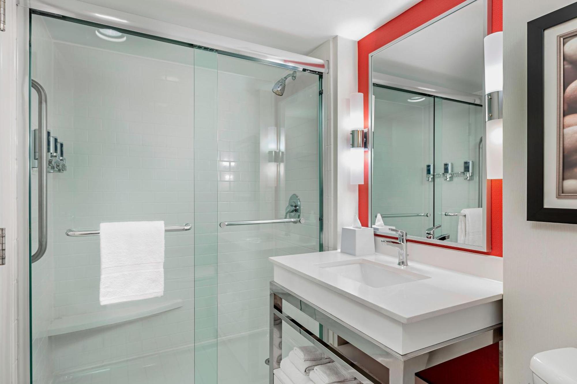 Four Points By Sheraton Лондон Екстер'єр фото