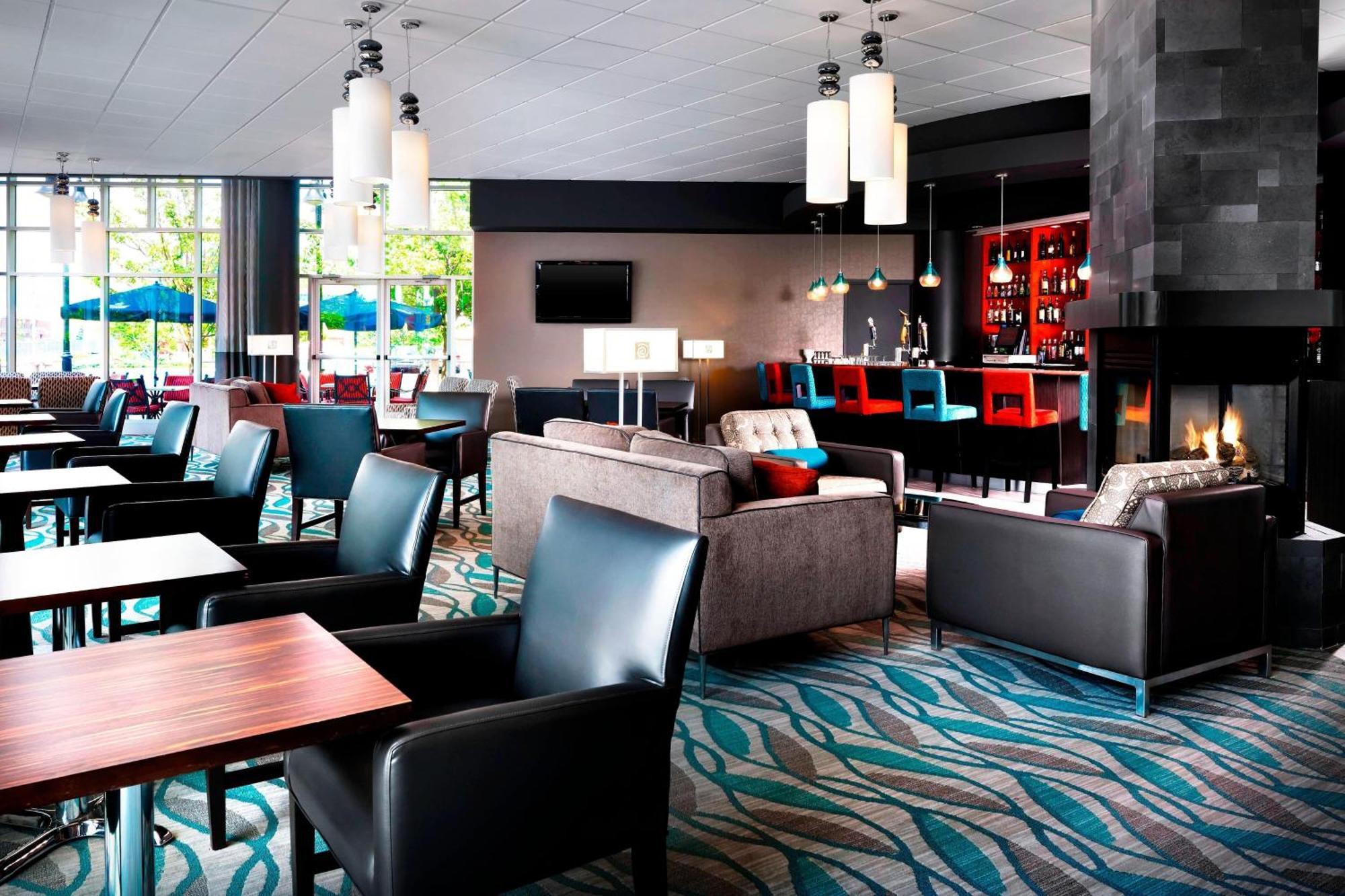 Four Points By Sheraton Лондон Екстер'єр фото